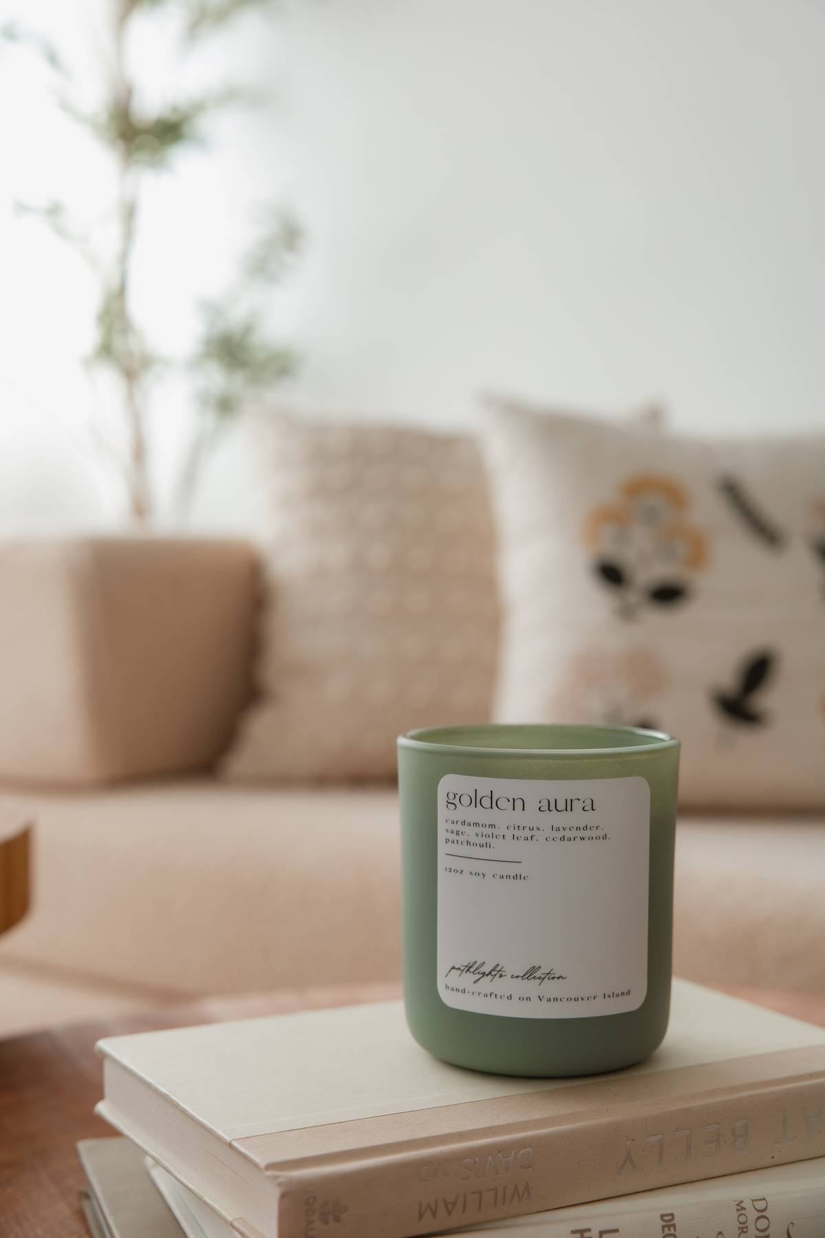 Golden Aura Candle